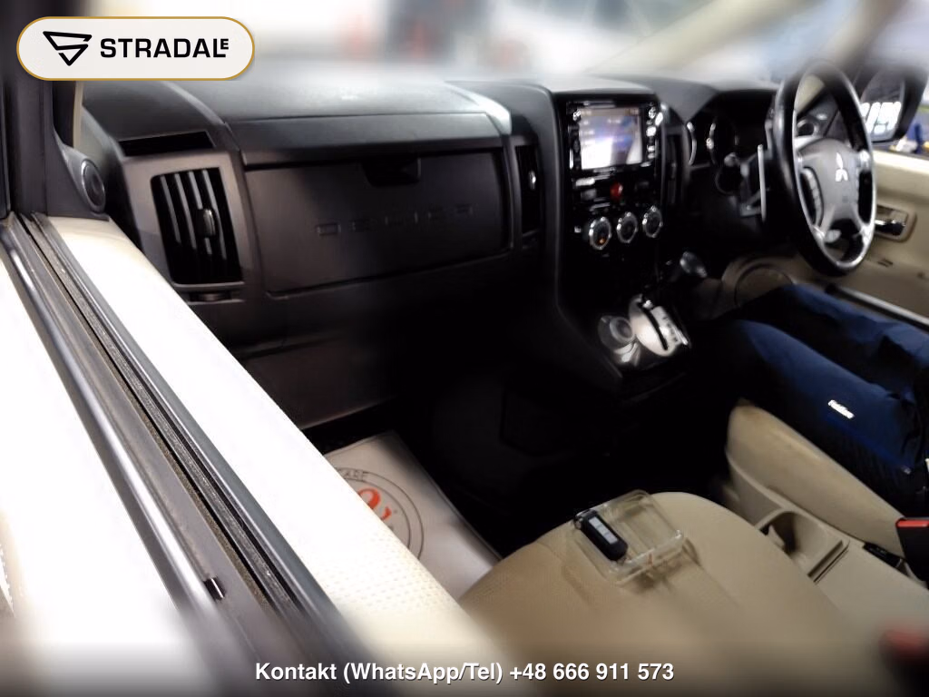 MITSUBISHI DELICA D:5 4WD D PREMIUM, miniaturka 4