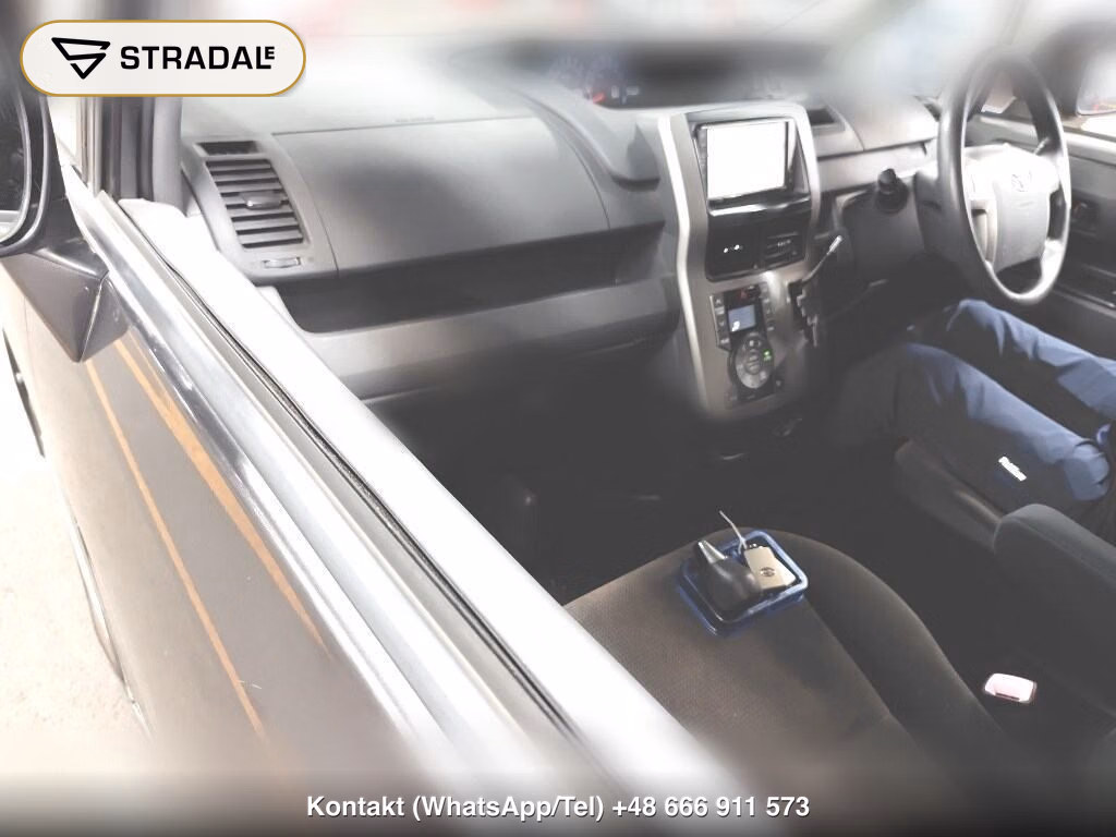 TOYOTA NOAH X SMART EDITION, miniaturka 4