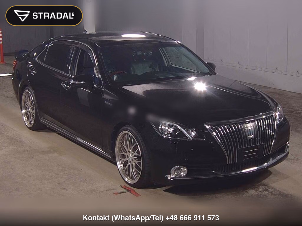 TOYOTA CROWN MAJESTA 4D F VERSION 2013, aukcja z Japonii, zdjęcie 1