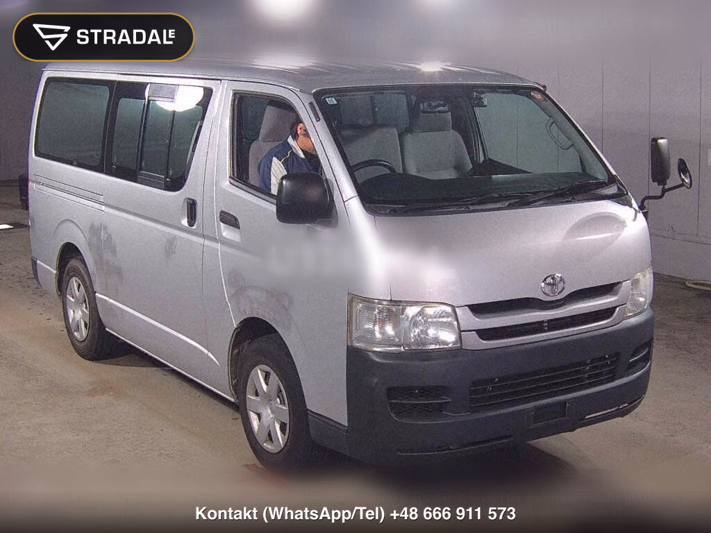 TOYOTA HIACE VAN 4D DX, miniaturka 2
