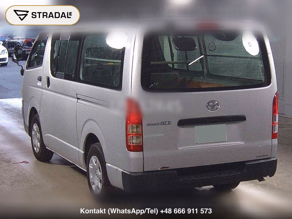 TOYOTA REGIUS ACE VAN 4D DX, miniaturka 3