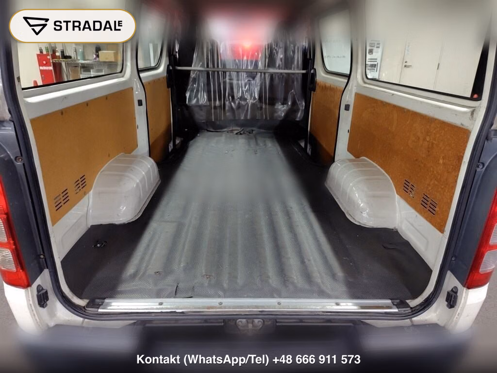 TOYOTA HIACE VAN 5D DX, miniaturka 4