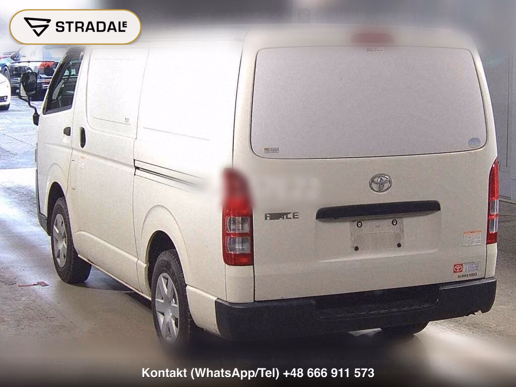 TOYOTA HIACE VAN 4D DX, miniaturka 3