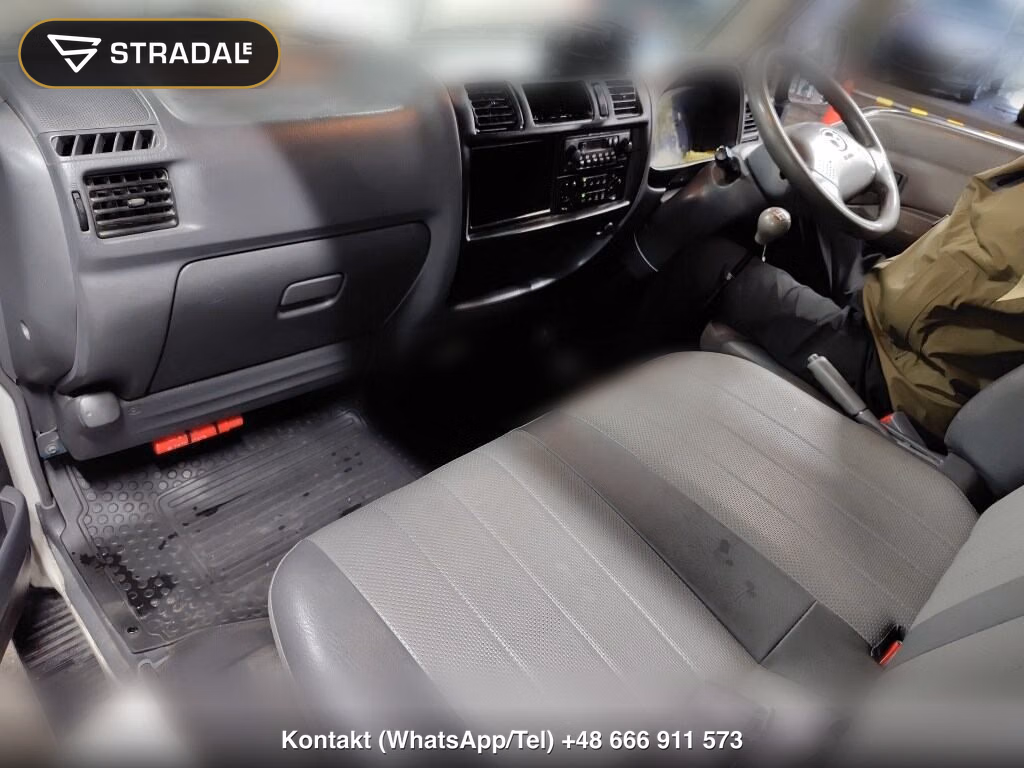MAZDA BRAWNY VAN 4D, miniaturka 7