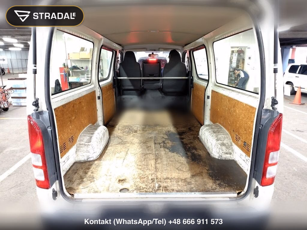 TOYOTA HIACE VAN 5D DX, miniaturka 4