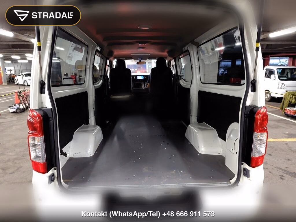 NISSAN NV350CARAVAN VAN 5D, miniaturka 4