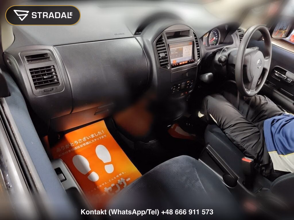 NISSAN LAFESTA JOY X, miniaturka 4