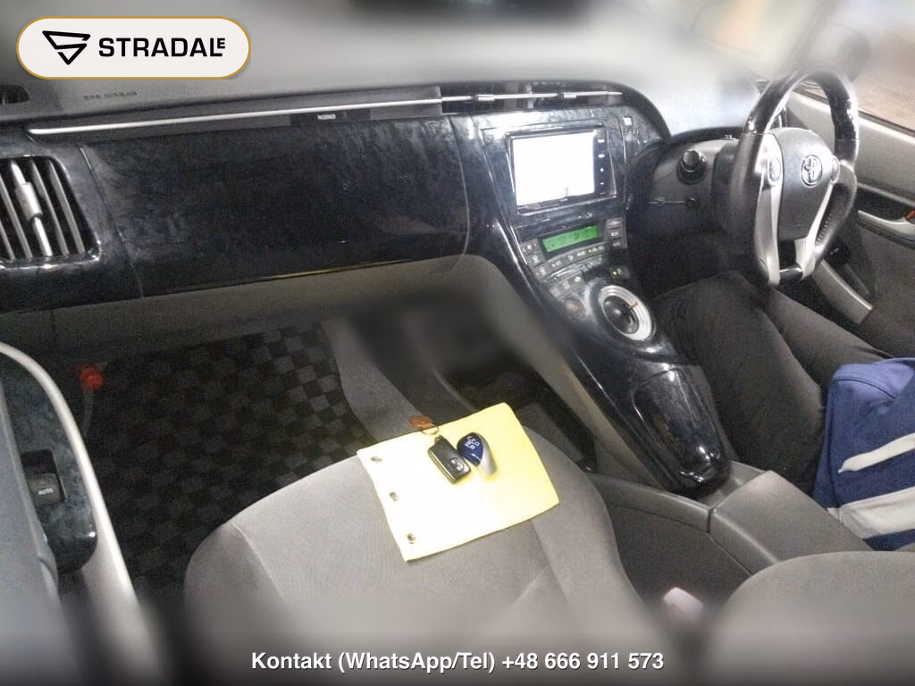 TOYOTA PRIUS 5D L, miniaturka 4