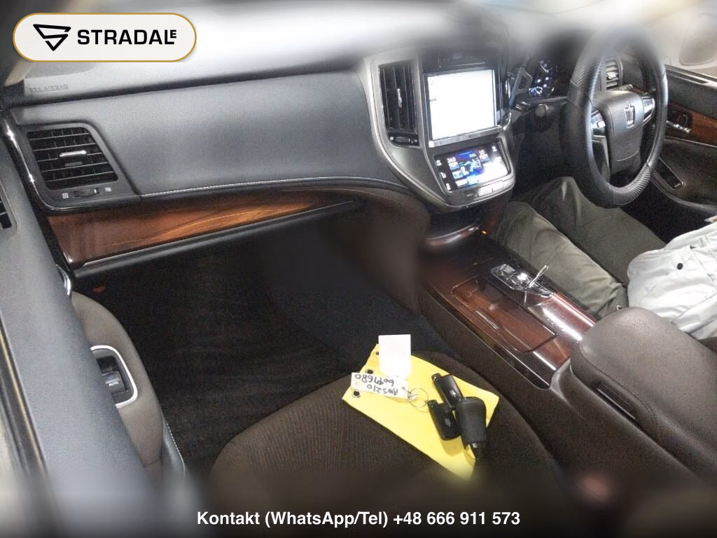 TOYOTA CROWN HYBRID ROYAL, miniaturka 4