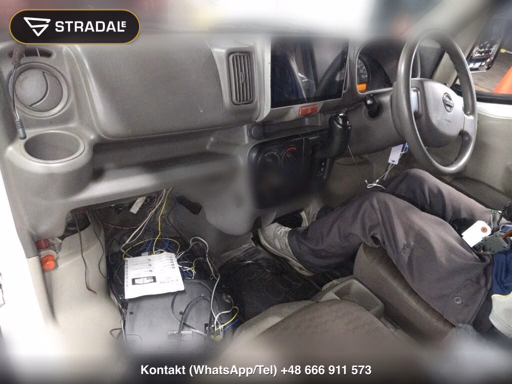 NISSAN NV100CLIPPER VAN DX, miniaturka 4