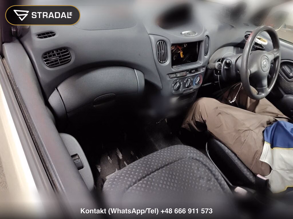 TOYOTA FUNCARGO X REAR LIVING VERSION, miniaturka 4