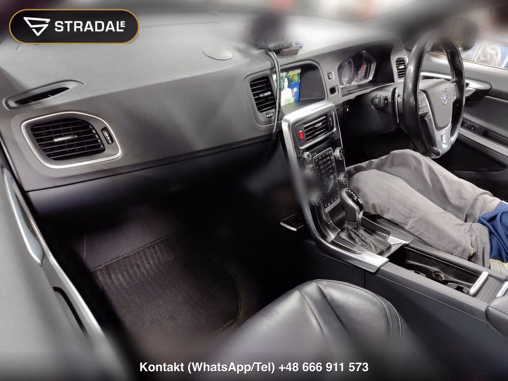 VOLVO S60 4WD T6 AWD R-DESIGN, miniaturka 4