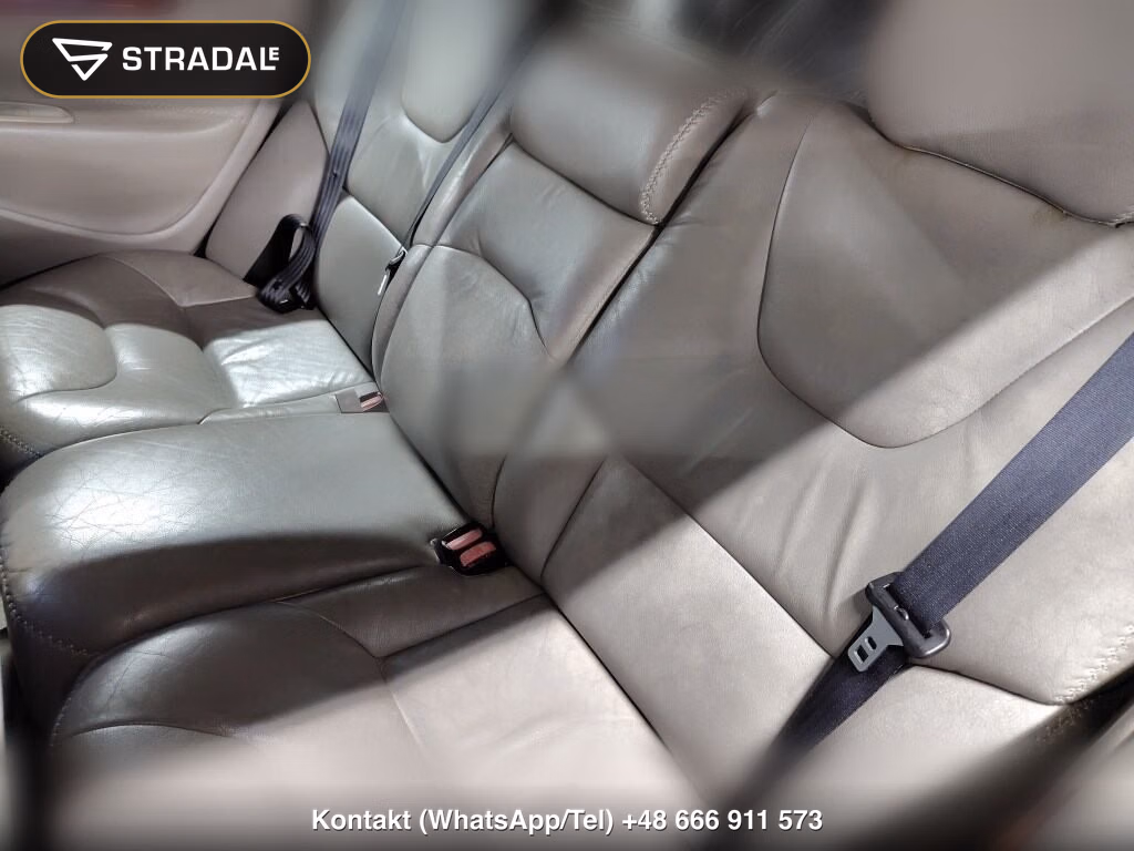 VOLVO XC70 4WD 2.5T, miniaturka 7