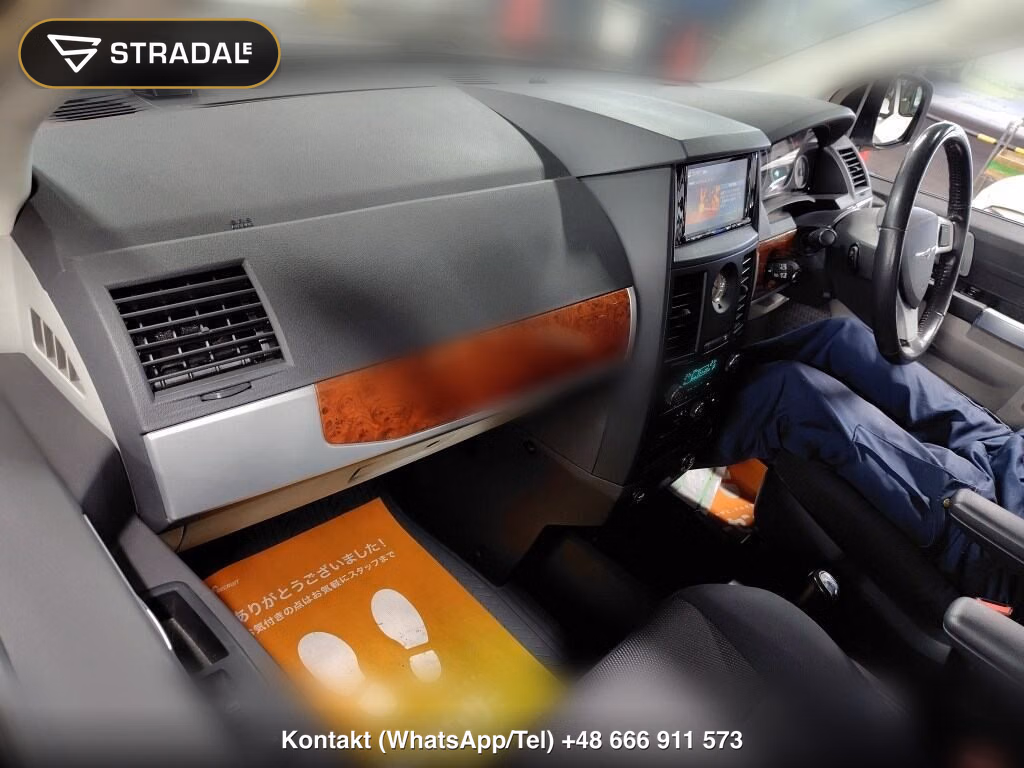 CHRYSLER GRAND VOYAGER LX, miniaturka 4