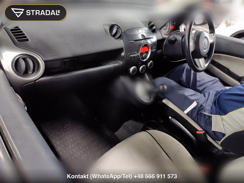 MAZDA DEMIO 5D 13C-V, miniaturka 4