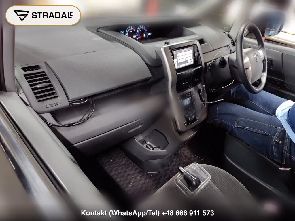 TOYOTA VOXY X L EDITION, miniaturka 4