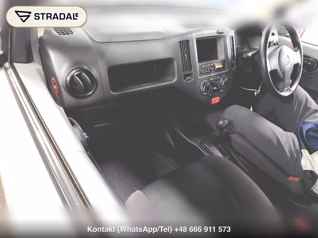 NISSAN AD VE, miniaturka 7