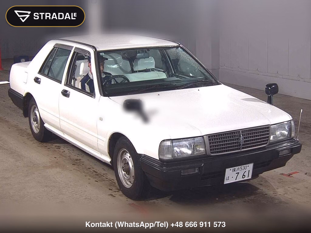 NISSAN CEDRIC 4D CUSTOM 2006, aukcja z Japonii, zdjęcie 1
