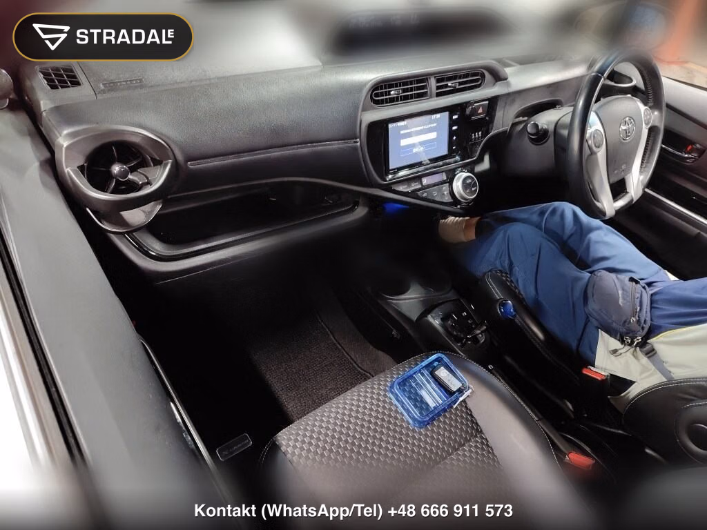 TOYOTA AQUA X-URBAN SMART ENTRY PACKAGE, miniaturka 4