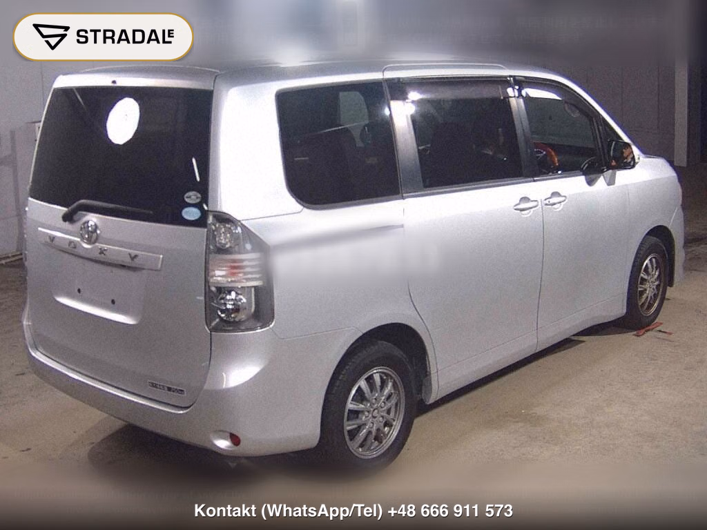 TOYOTA VOXY, miniaturka 6