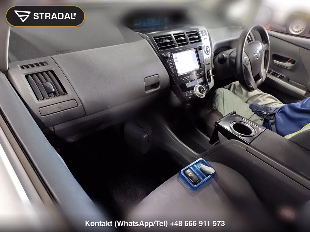 TOYOTA PRIUS ALPHA G, miniaturka 4