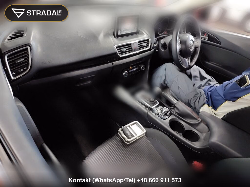 MAZDA AXELA SPORT 15S, miniaturka 4