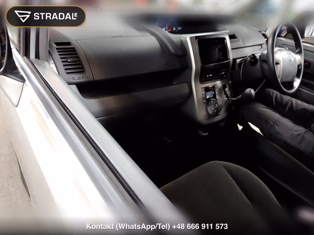 TOYOTA NOAH X L SELECTION, miniaturka 4