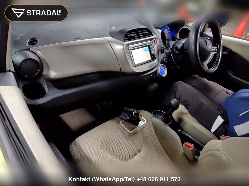 HONDA FIT HYBRID BASE GRADE, miniaturka 4