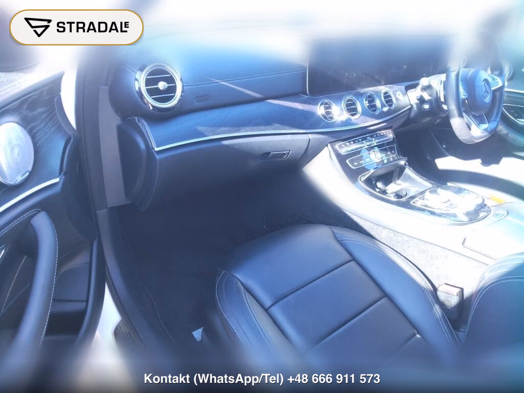 MERCEDES BENZ E-CLASS 4D E200 AVANTGARDE SPORTS, miniaturka 4
