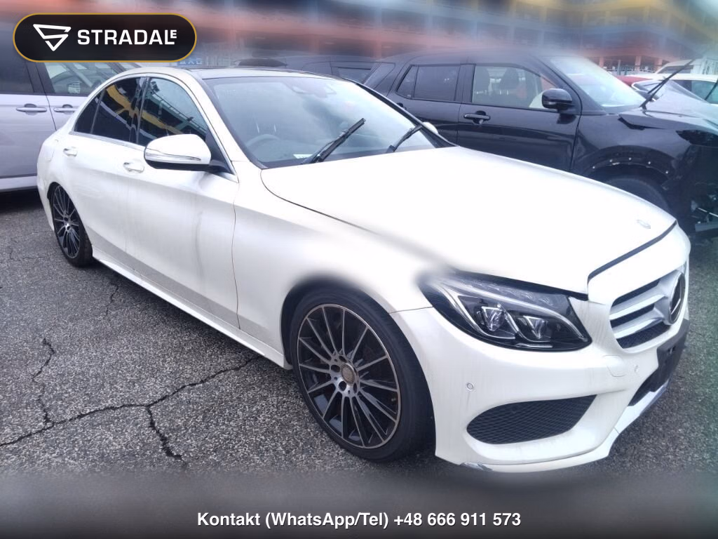 MERCEDES BENZ C-CLASS 4D 2015, aukcja z Japonii, zdjęcie 1