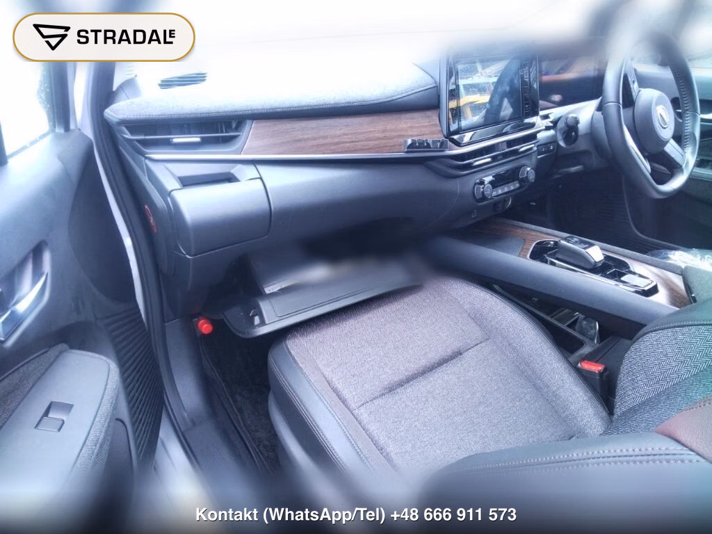 NISSAN AURA G, miniaturka 4