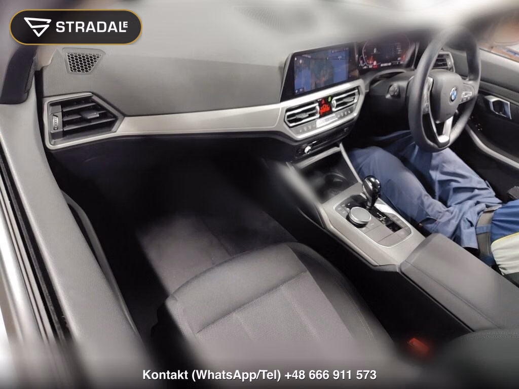 BMW 3 SERIES 4D 320I STANDARD, miniaturka 4