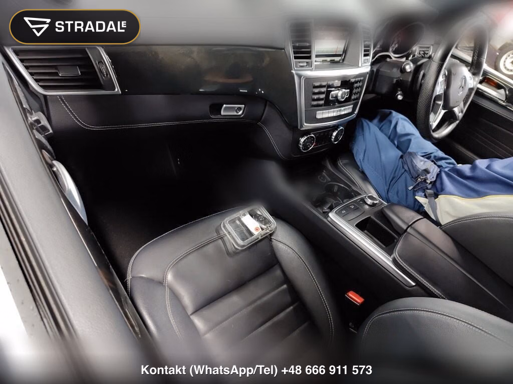 MERCEDES BENZ M-CLASS 4WD ML350 BLUETEC 4MATIC AMG SPORTS PACK, miniaturka 4