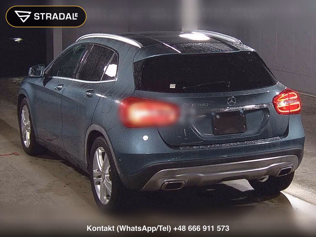 MERCEDES BENZ GLA-CLASS GLA180, miniaturka 3