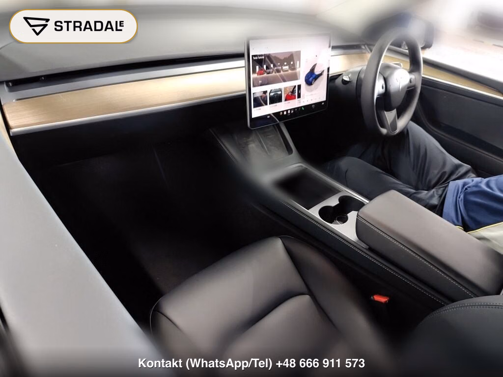 TESLA MODEL Y RWD, miniaturka 4