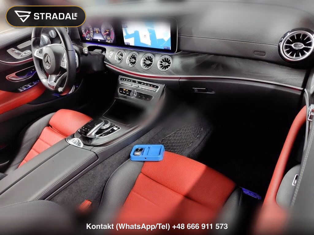 MERCEDES BENZ E-CLASS OP 4WD E400 4MATIC CABRIOLET SPORTS, miniaturka 4