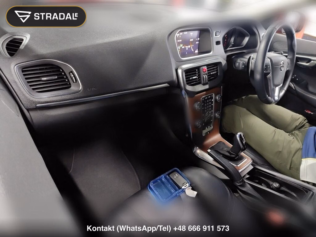VOLVO V40 T3 CLASSIC EDITION, miniaturka 4