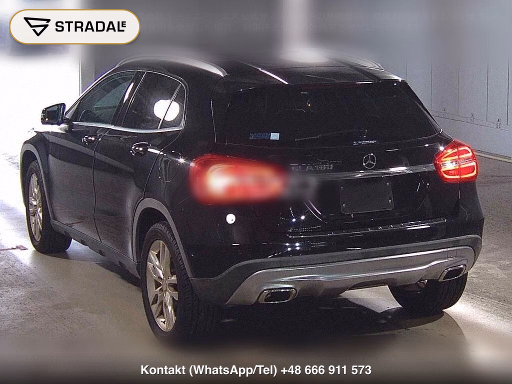 MERCEDES BENZ GLA-CLASS GLA180 OFF-ROAD, miniaturka 3