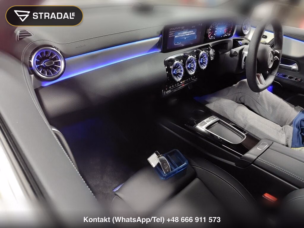 MERCEDES BENZ A-CLASS A200D URBAN STARS, miniaturka 4
