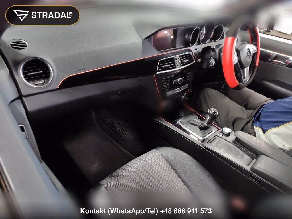 MERCEDES BENZ C-CLASS 4D C200 AVANTGARDE, miniaturka 4