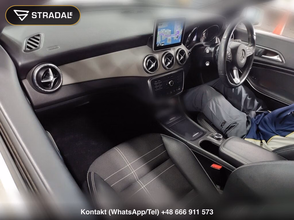 MERCEDES BENZ CLA-CLASS SHOOTING BRAKE CLA180 SHOOTING BRAKE, miniaturka 4