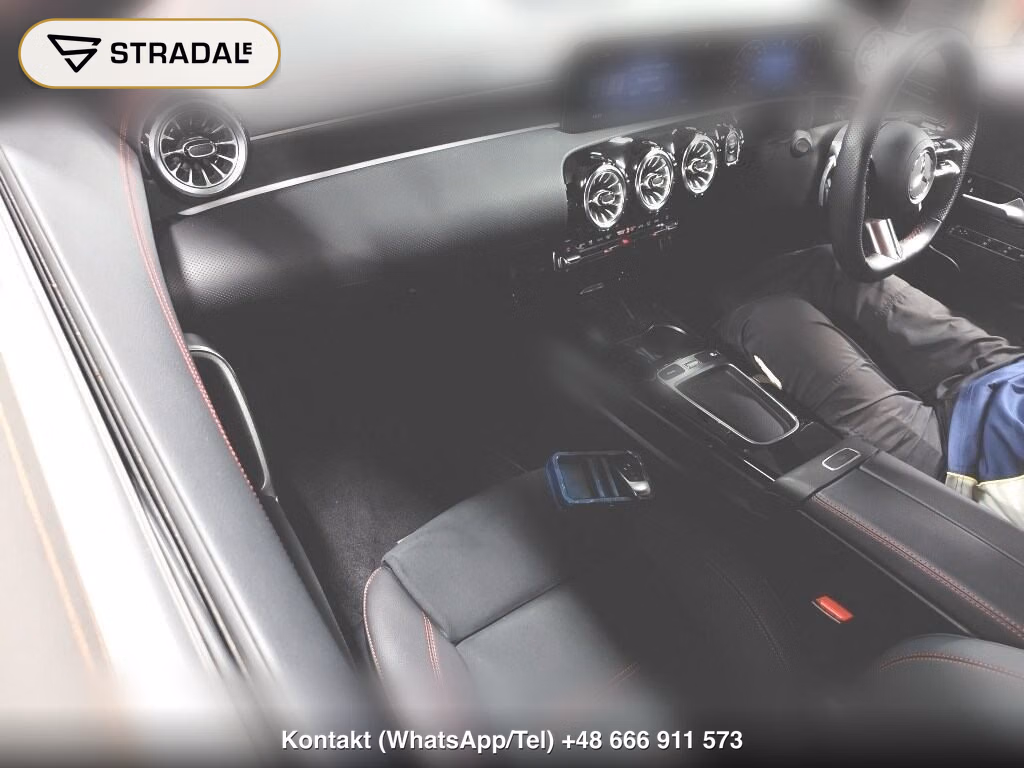 MERCEDES BENZ CLA-CLASS CLA200D AMG LINE PACKAGE, miniaturka 4