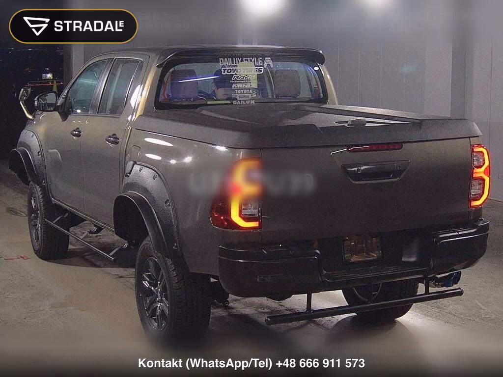 TOYOTA HILUX 4D 4WD Z, miniaturka 3