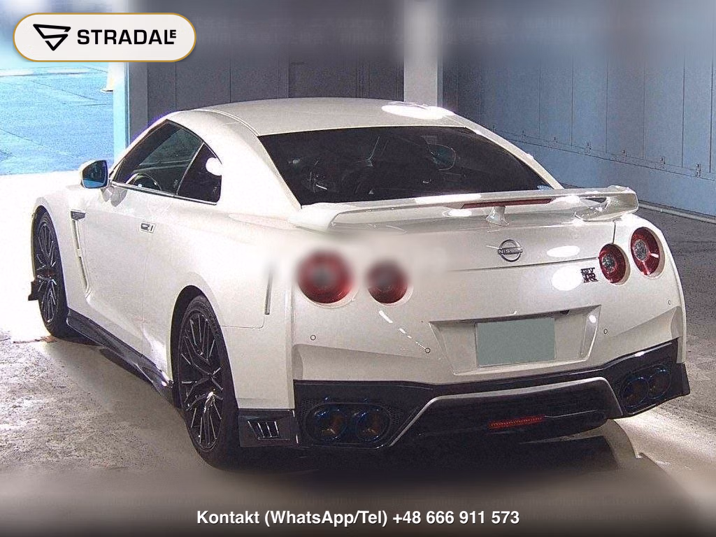 NISSAN GT-R 4WD BLACK EDITION, miniaturka 3