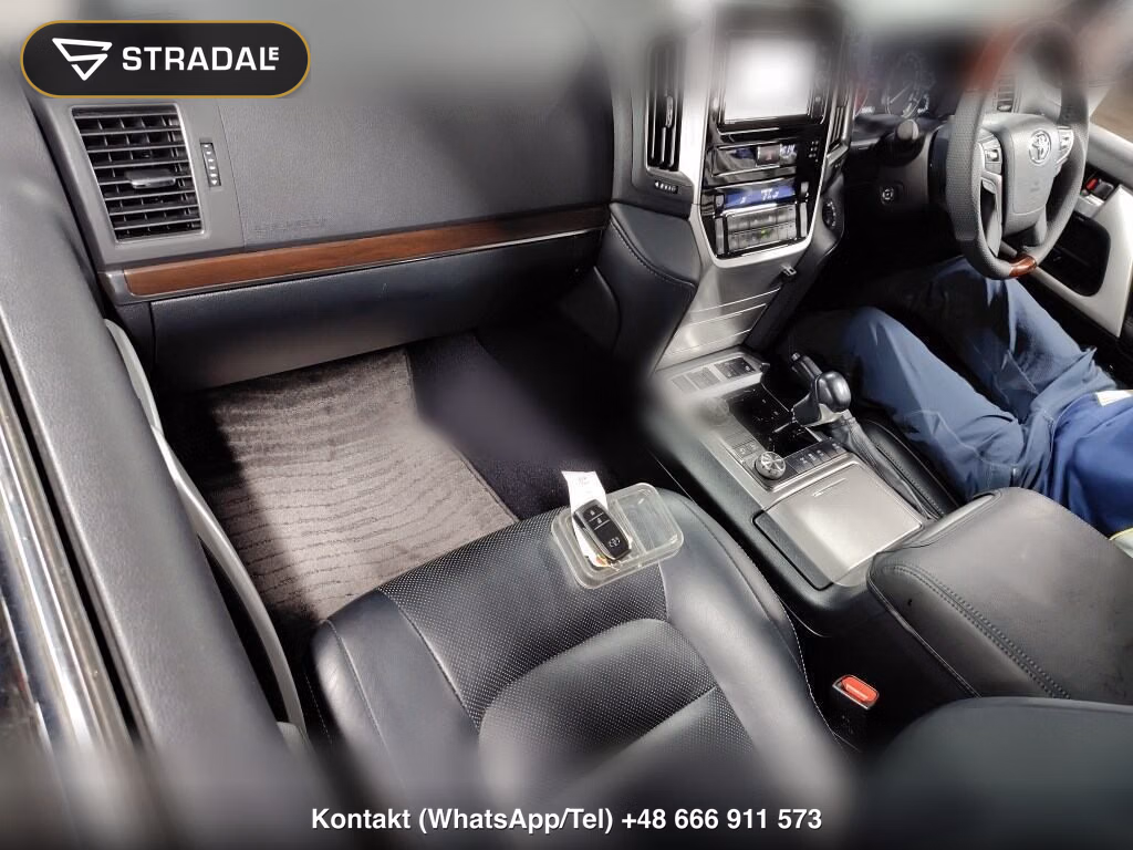 TOYOTA LAND CRUISER 4WD AX G SELECTION, miniaturka 4