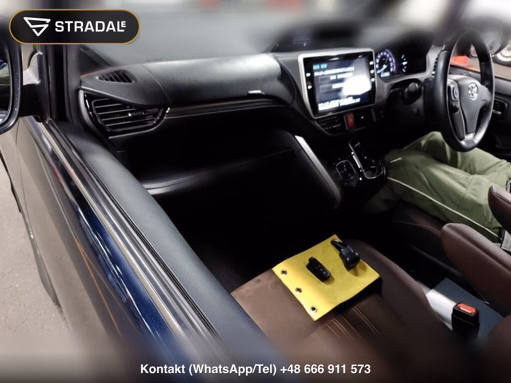 TOYOTA ESQUIRE GI, miniaturka 4