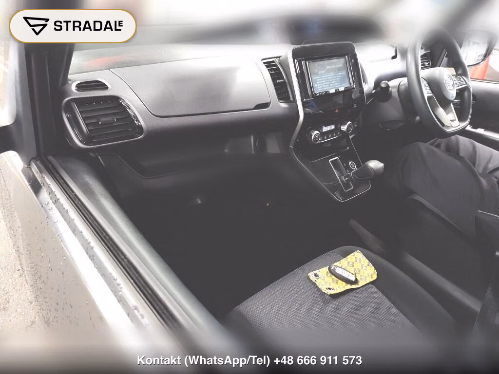 NISSAN SERENA 5D S, miniaturka 4