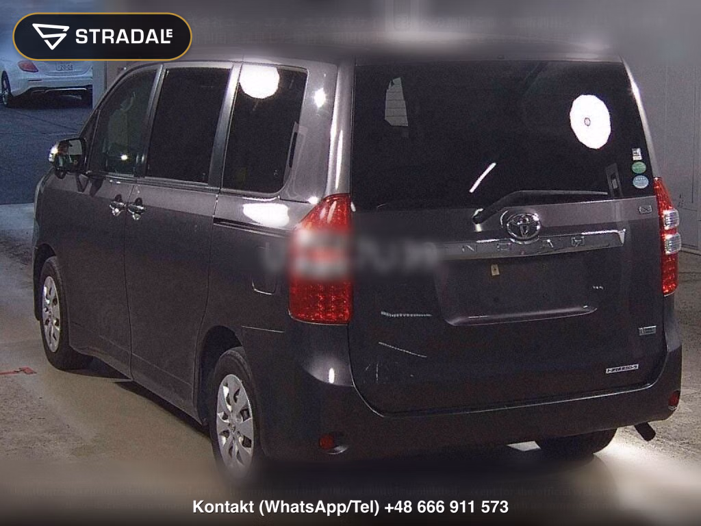 TOYOTA NOAH X SPECIAL EDITION, miniaturka 3