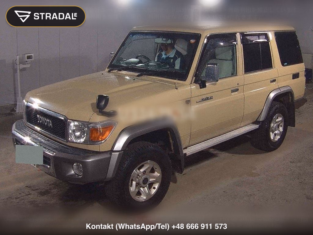 TOYOTA LAND CRUISER 70 5D 4WD VAN, miniaturka 5