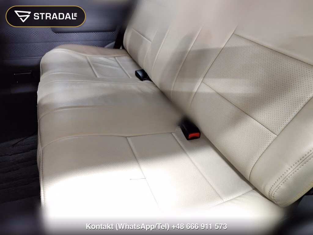 TOYOTA LAND CRUISER 70 5D 4WD VAN, miniaturka 7